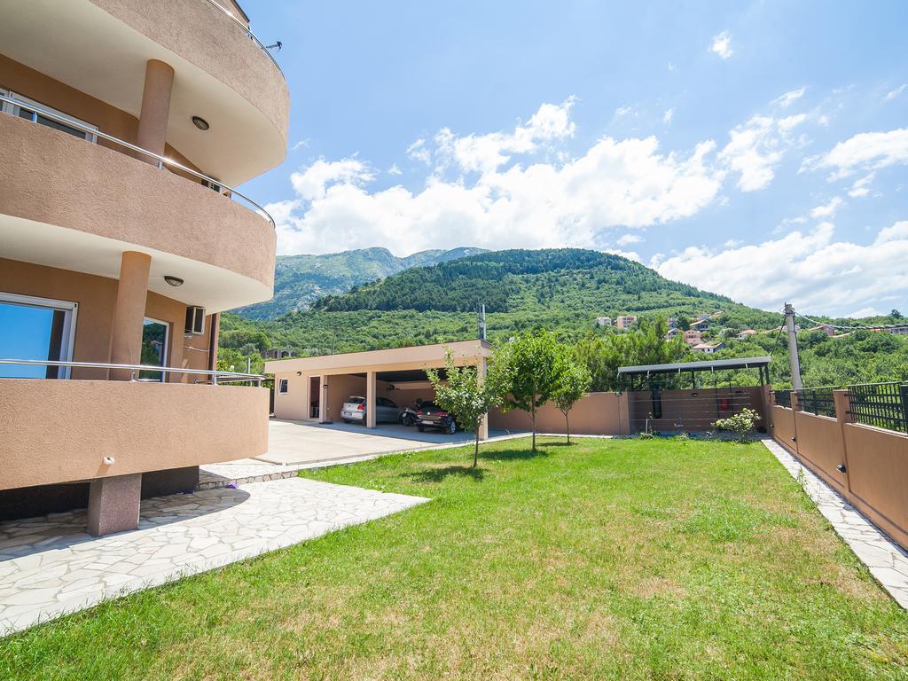 Apartments Urban Wild Cattaro Esterno foto